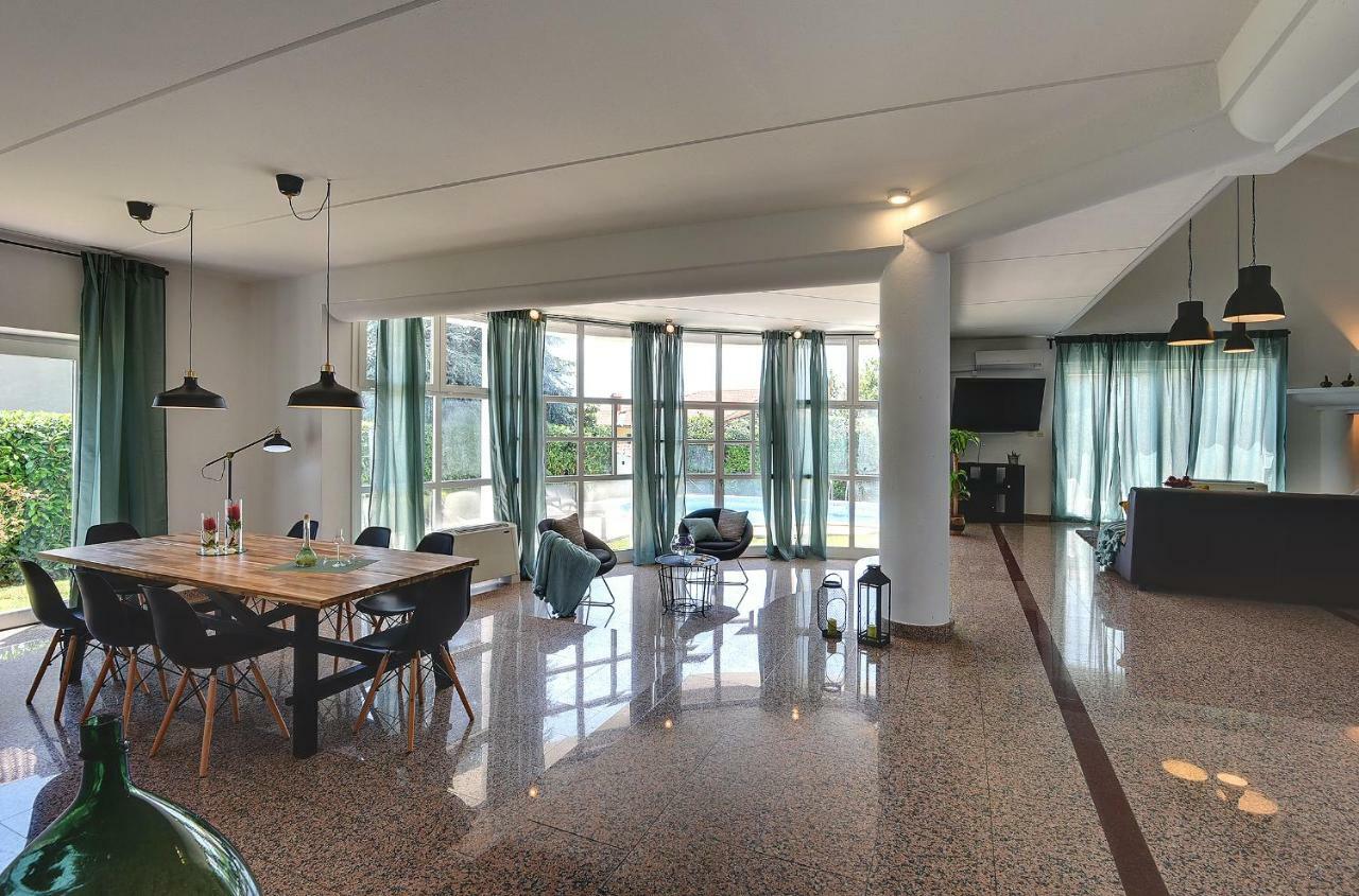 Villa Mutila メドゥリン エクステリア 写真